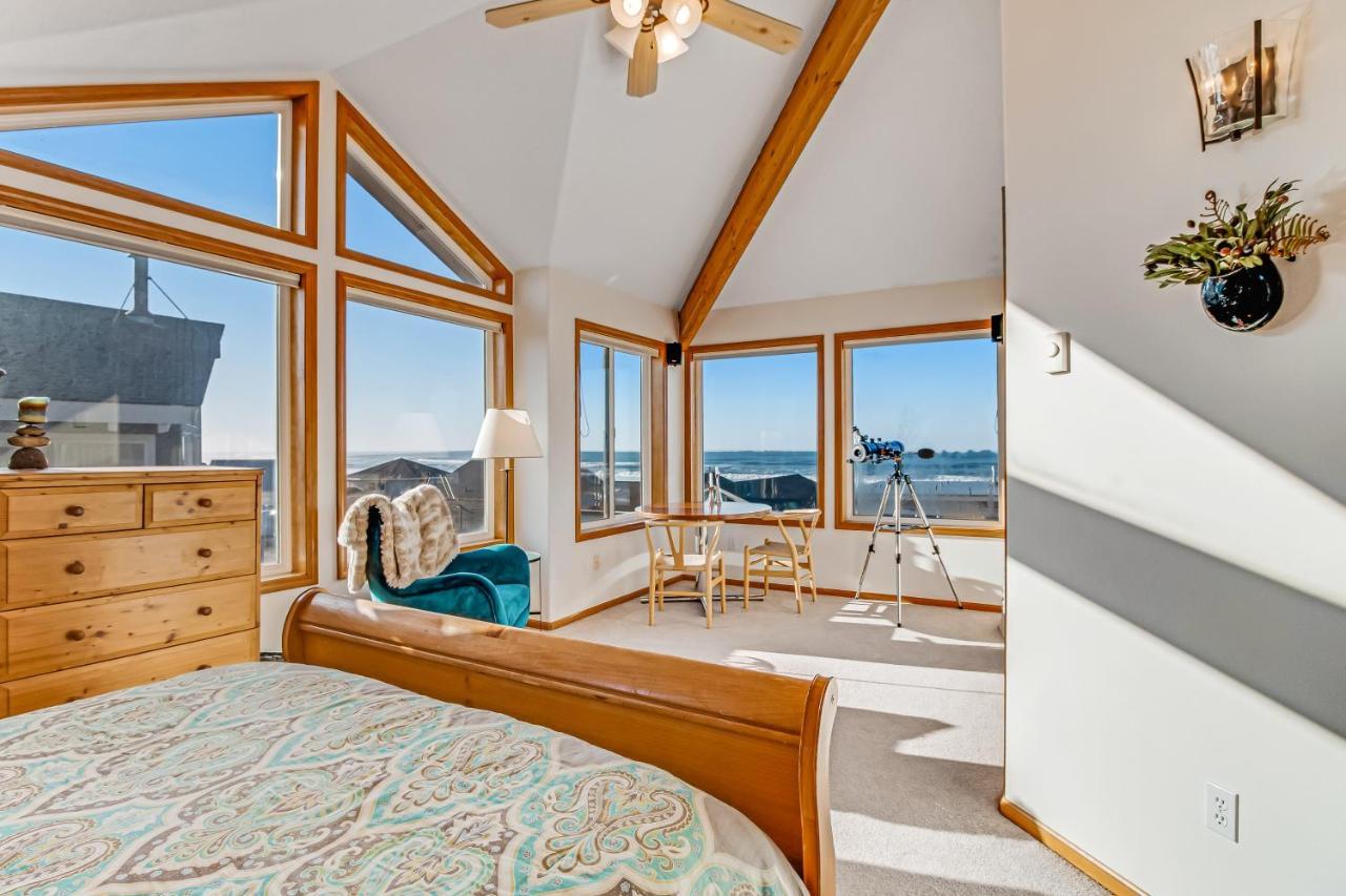 Sea Stack View Villa Pacific City Exterior photo
